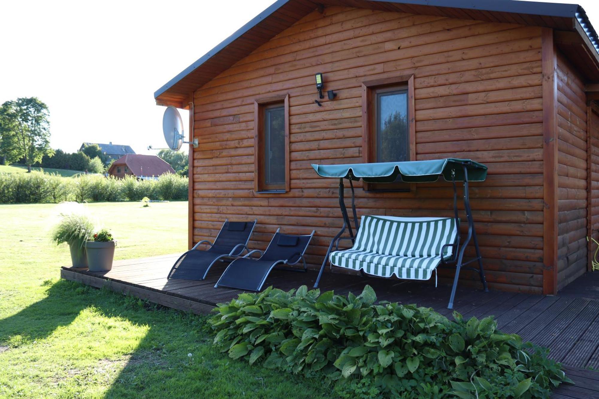 Hotel Kundzini Bīriņi Exterior foto